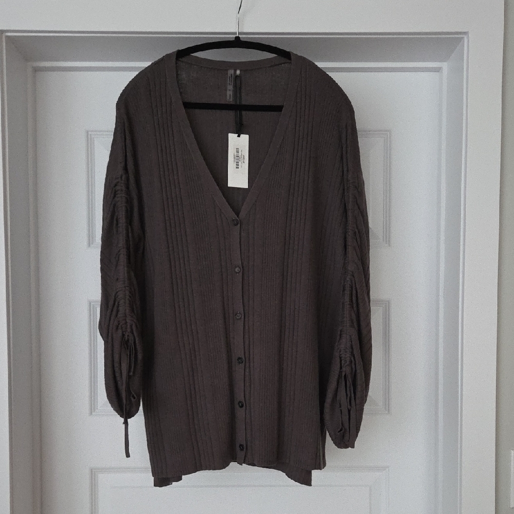 NWT JOELLE Collection Zaz Roomy Cardigan, Size L - Picture 4 of 10